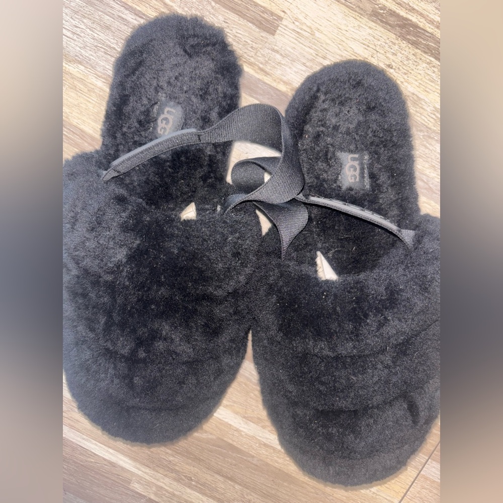 UGG super fluff slipper sandals